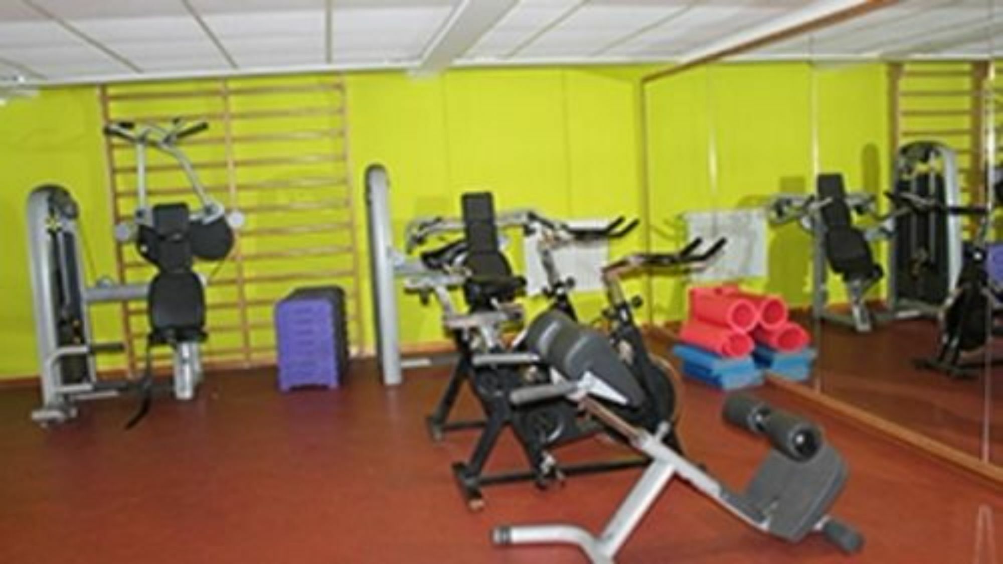 Residence Il Vigo Di Marilleva Ngoại thất bức ảnh