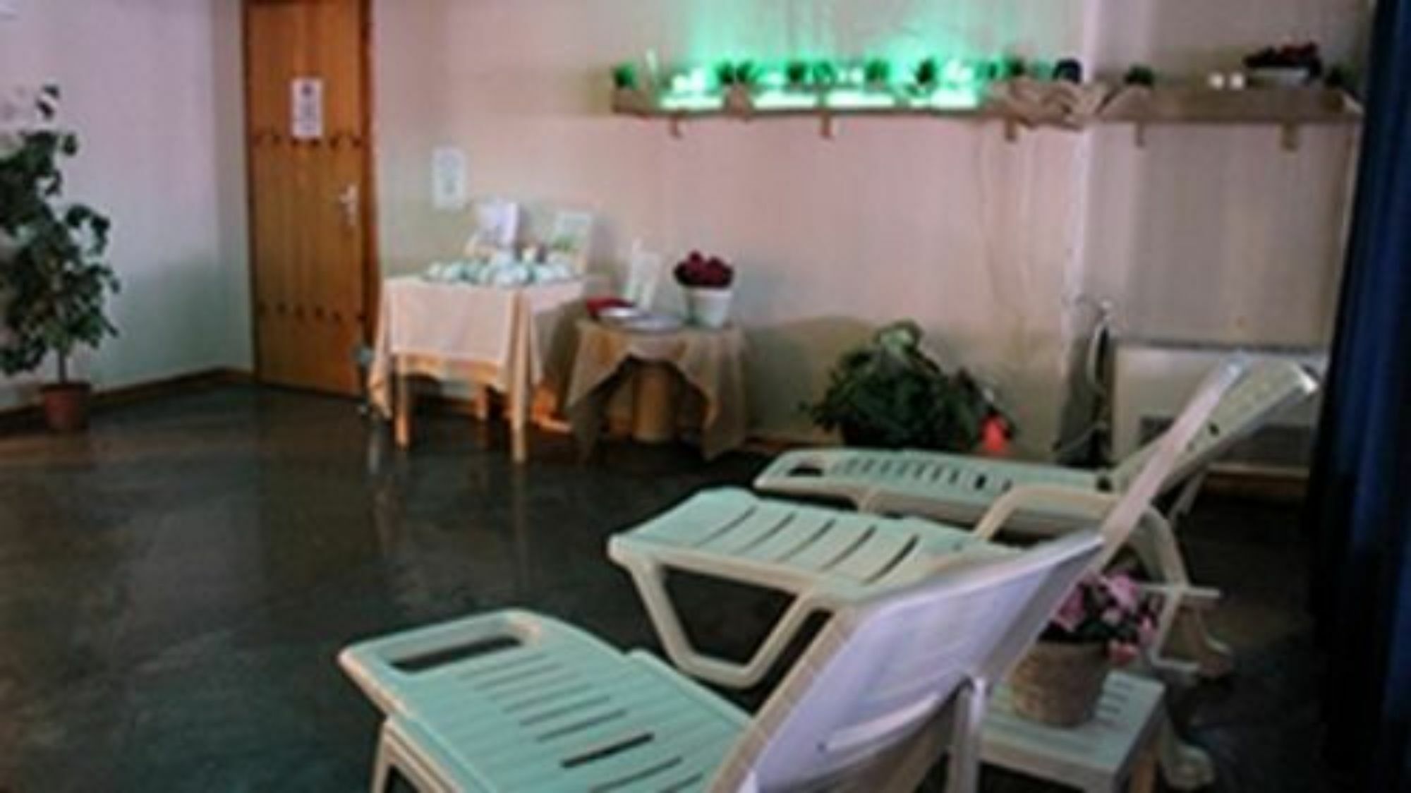 Residence Il Vigo Di Marilleva Ngoại thất bức ảnh